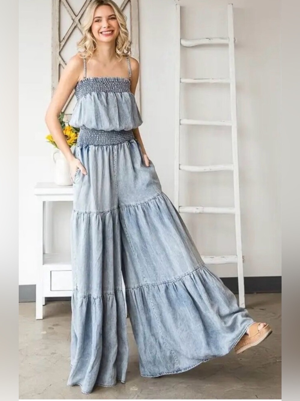 OLI & HALI Blue Denim Smocked Ruffle Wide Leg Jumpsuit Size Small EUC